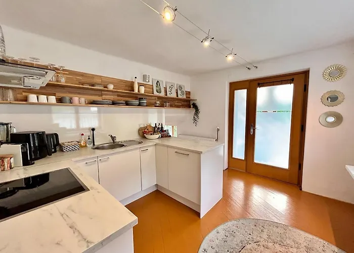 Apartament Garten Bytilly - Ruhige Gartenwohnung Mit Terrasse & Waldrandlage Nahe Velden Und Woerthersee Goriach (Tamsweg)